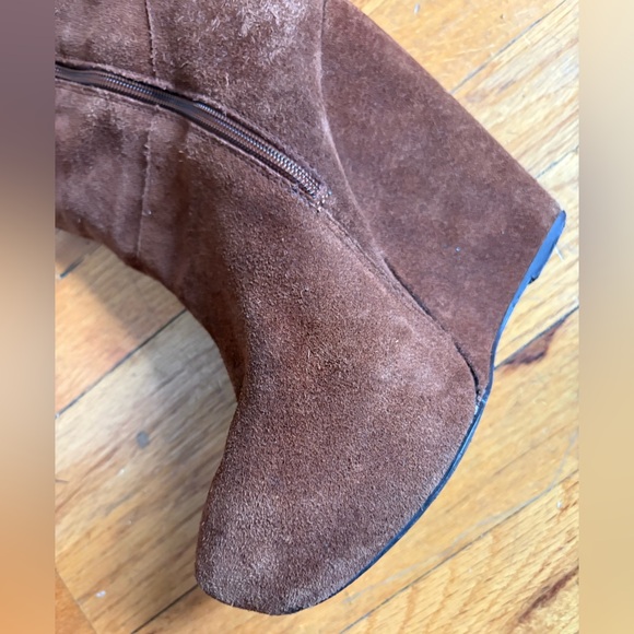 Steve Madden suede knee high fringe boots - Picture 8 of 10